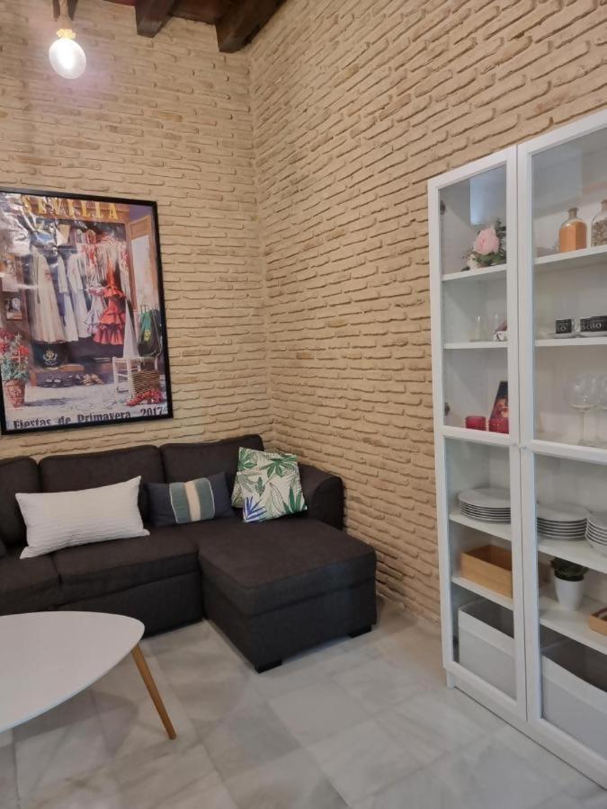 Hostfy Mercado De Triana Sevilla Exteriér fotografie