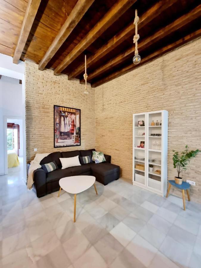 Hostfy Mercado De Triana Sevilla Exteriér fotografie